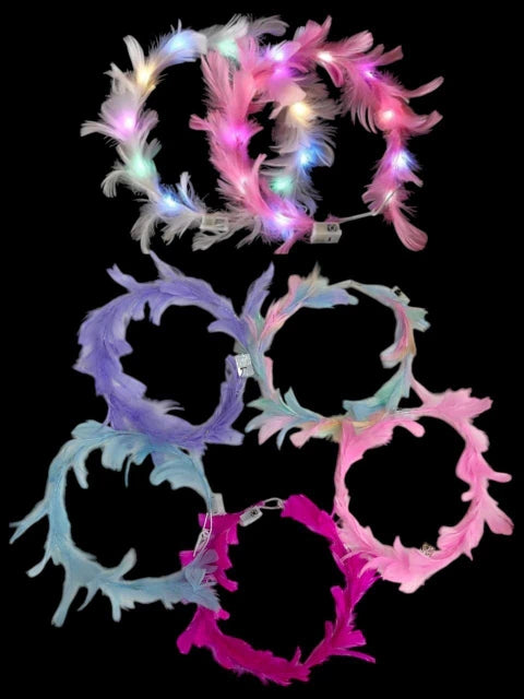 CL3-CORONA DE PLUMAS CON LUZ