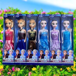 IHT-MUÑECA FROZEN FLACA