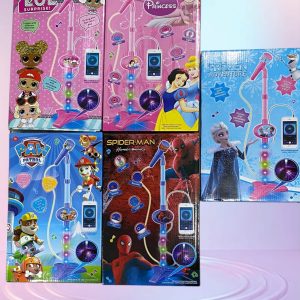 IHT-MICROFONO PERSONAJE CON PIE