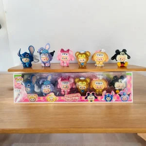 IHT-LABUBU CON DISFRAZ X6 EN CAJA