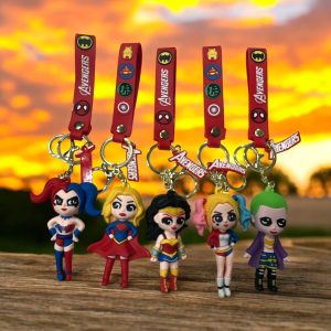 IHT-LLAVERO SURTIDO DE MUJER MARAVILLA