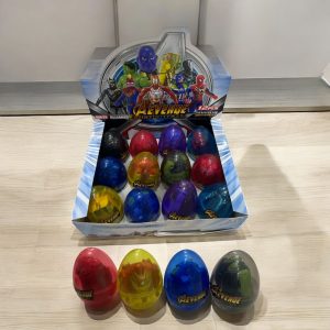 IHT-MUÑECO AVENGERS EN HUEVO
