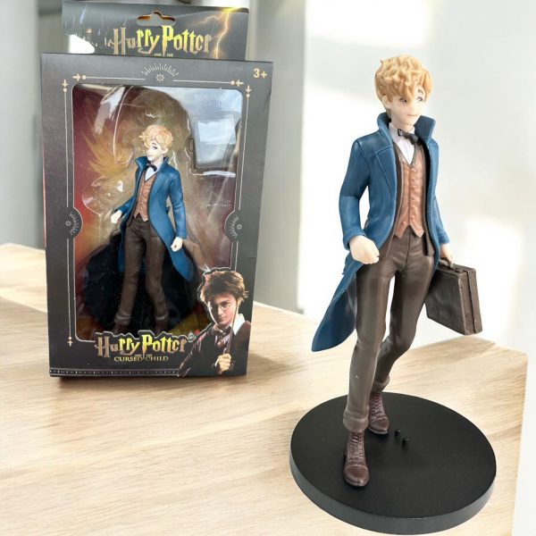 IHT-Newt Scamander de animales fantasticos