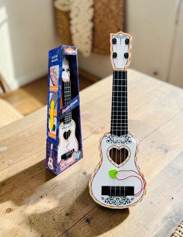 UKULELE EN CAJA